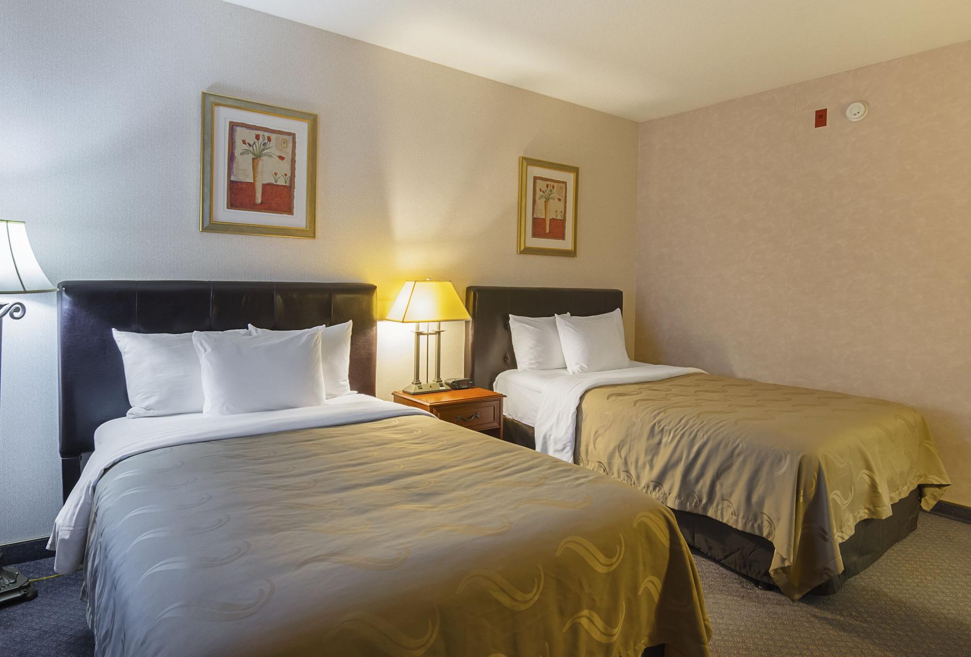 Quality Inn Fresno Yosemite Airport Exterior photo